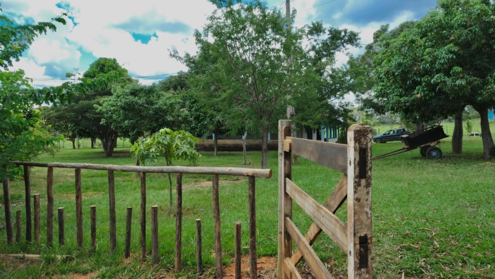 Fazenda Com Piscina E Churrasqueira Br-135 Proximo Curvelo Corinto E Morro Da Garca المظهر الخارجي الصورة